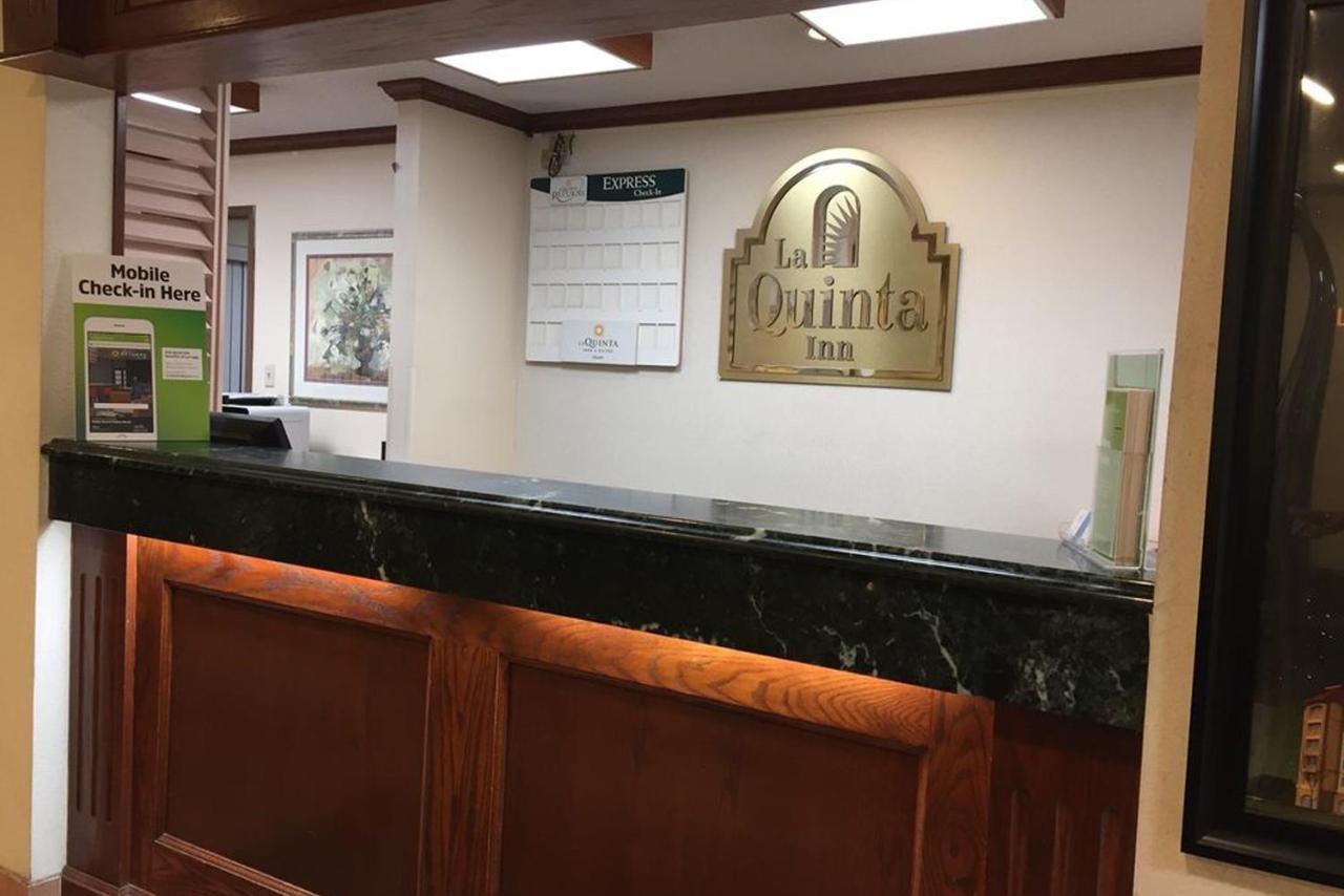 Norwood Inn & Suites Indianapolis East Post Drive Esterno foto