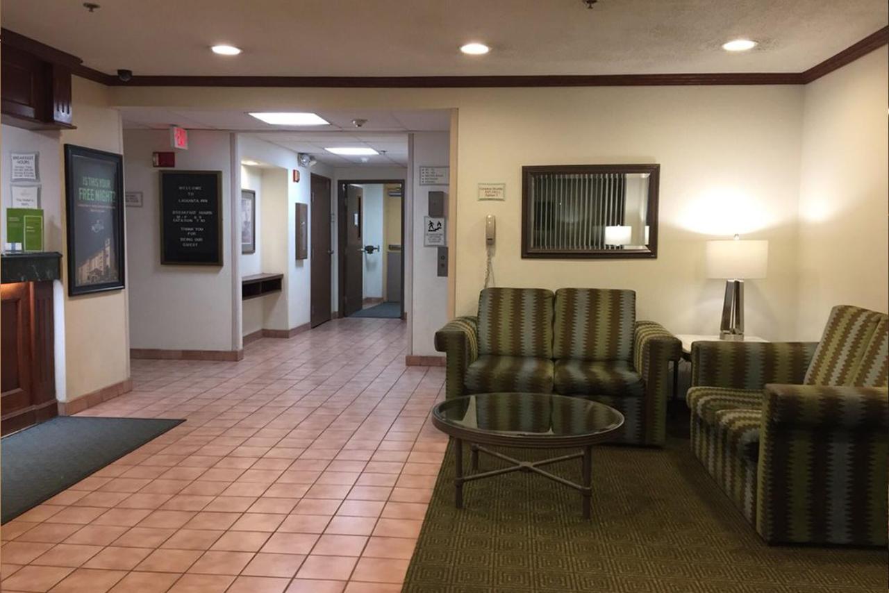 Norwood Inn & Suites Indianapolis East Post Drive Esterno foto